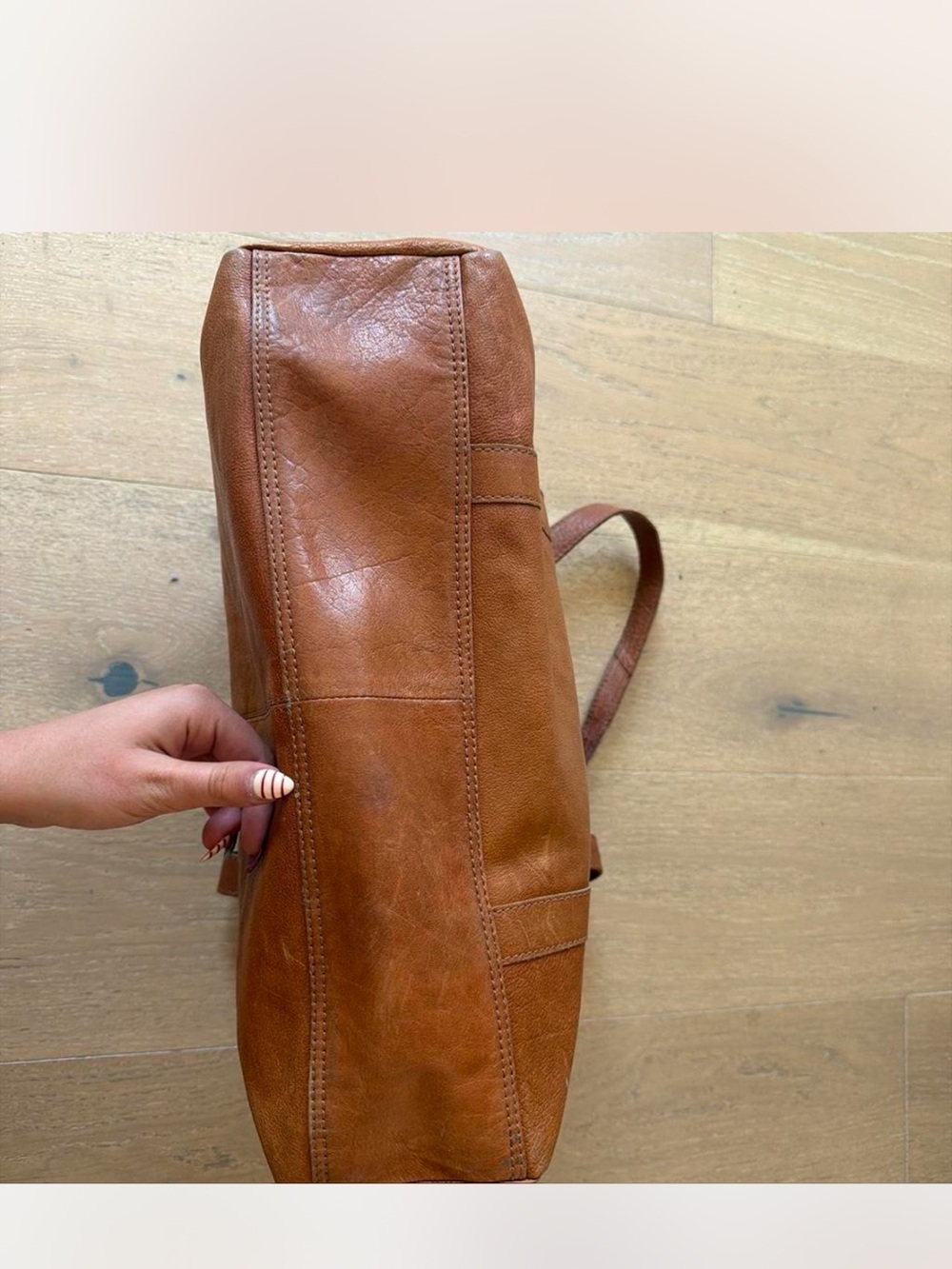 Spikes and Sparrow large leather tote - Picture 4 of 6